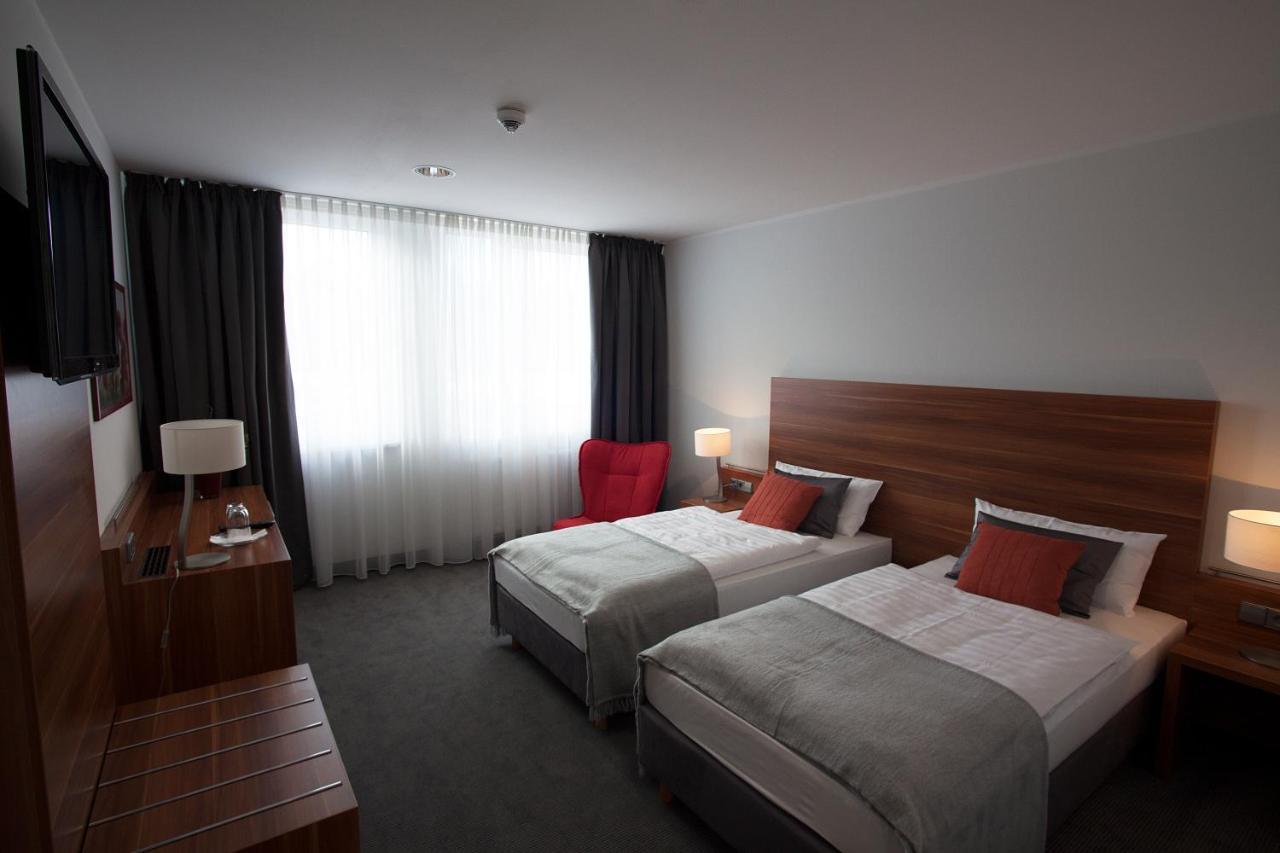 Hotel Burgholz Stockheim  Екстериор снимка